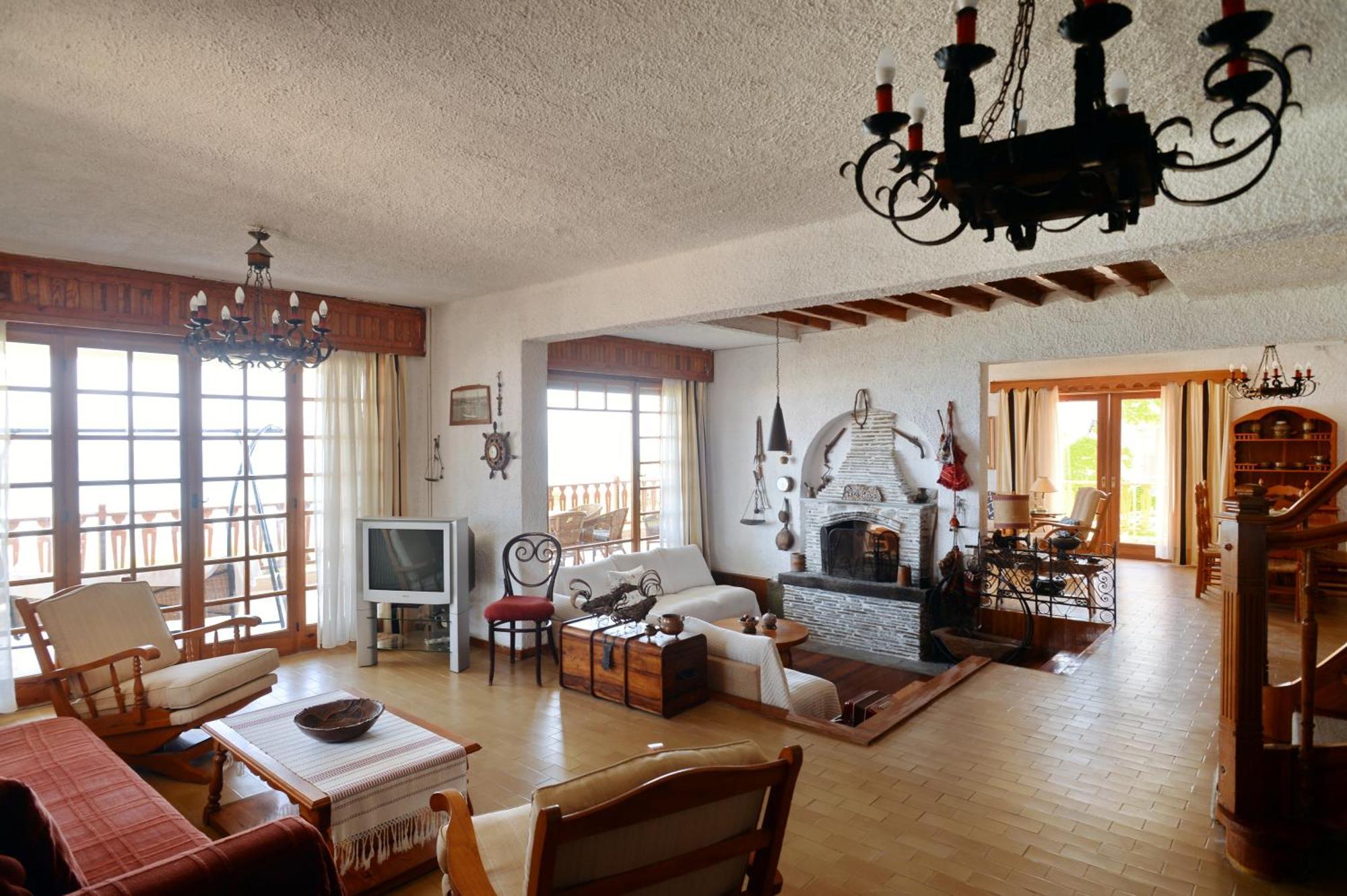 Kamari  Antorina Beachfront Villas With Private Pools מראה חיצוני תמונה