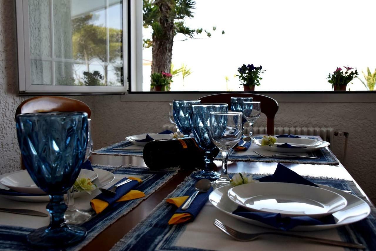 Kamari  Antorina Beachfront Villas With Private Pools מראה חיצוני תמונה